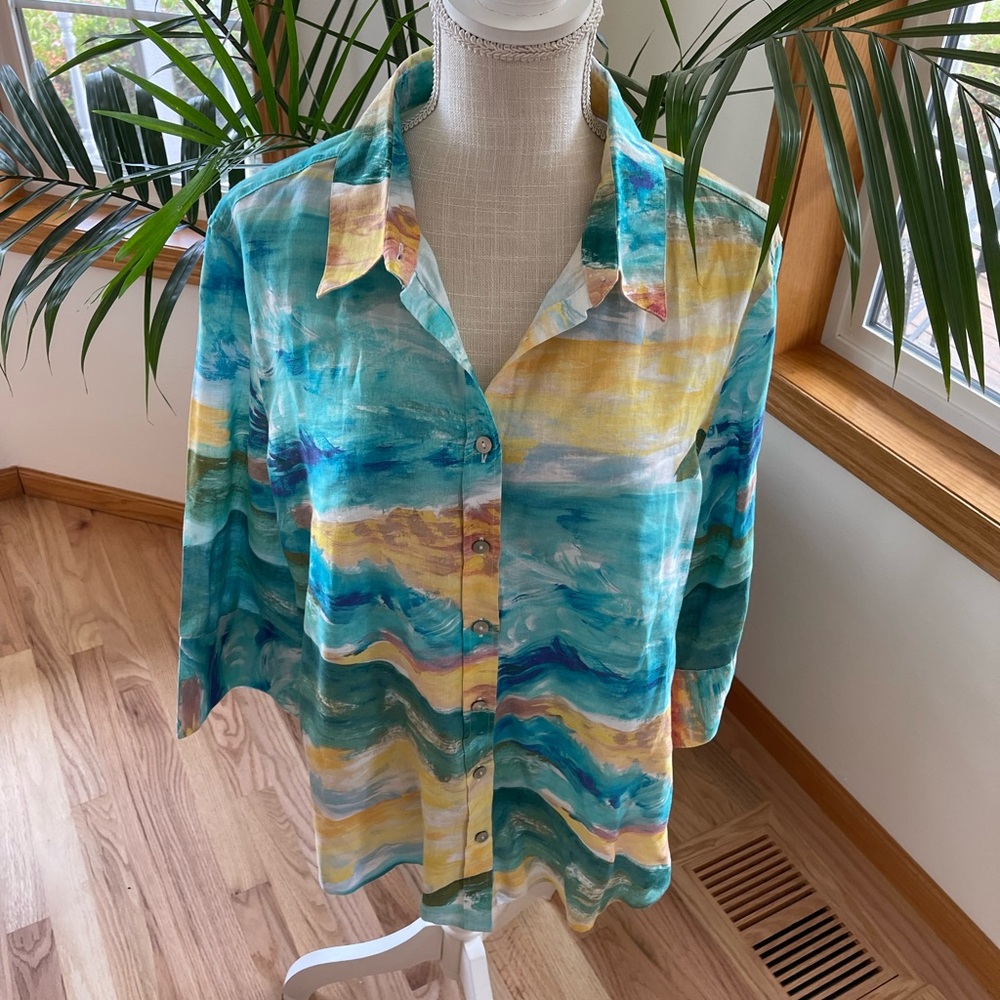 Chico's Blue and Yellow Boxy Button Down Shirt No Iron Shirt
